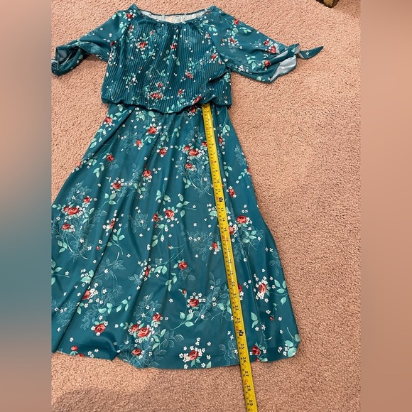 Unbranded Green Floral Flowy Sunday Midi Dress - Picture 6 of 8